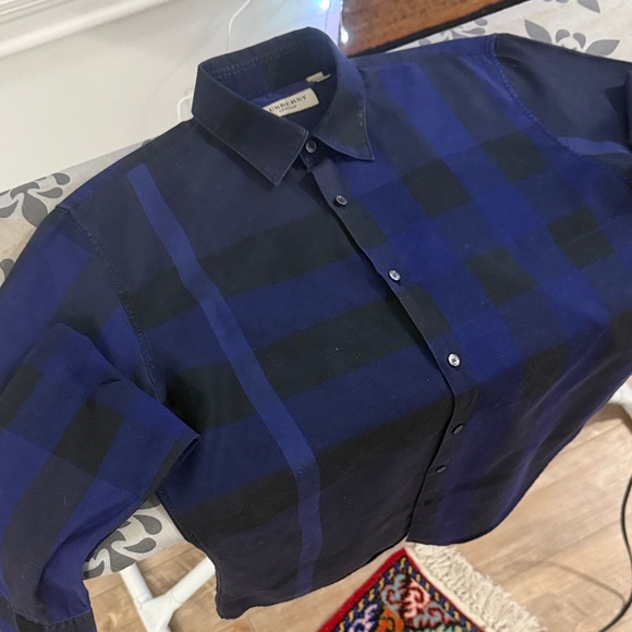 Burberry London Slim Medium Iconic Checked Long Sleeve
